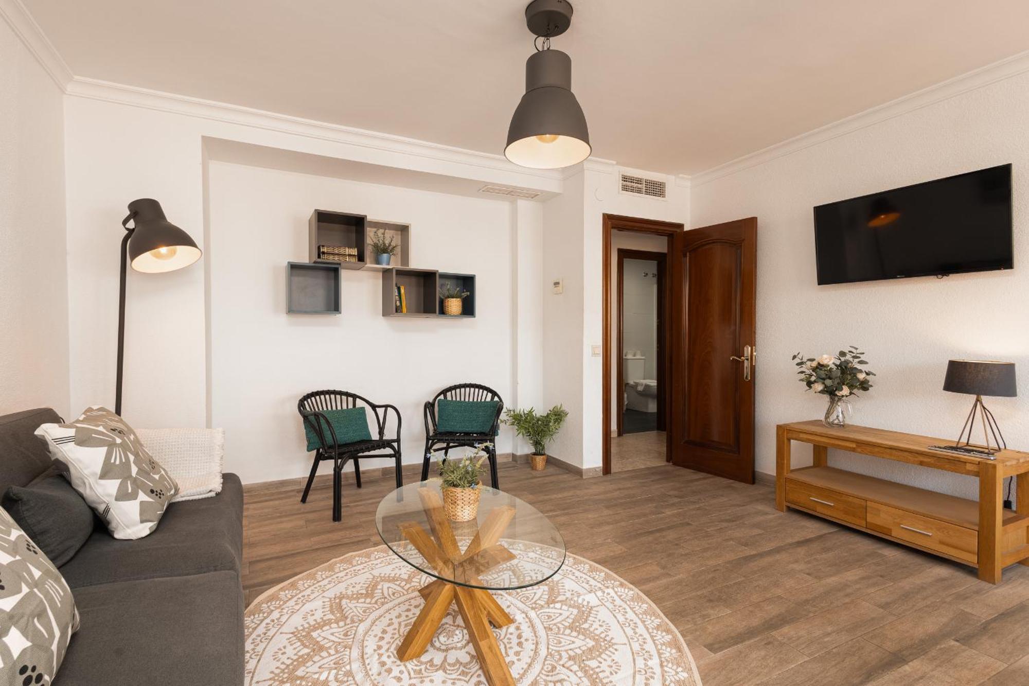 C103 - Sunny Terrace, Old Town Views Apartment Malaga Luaran gambar