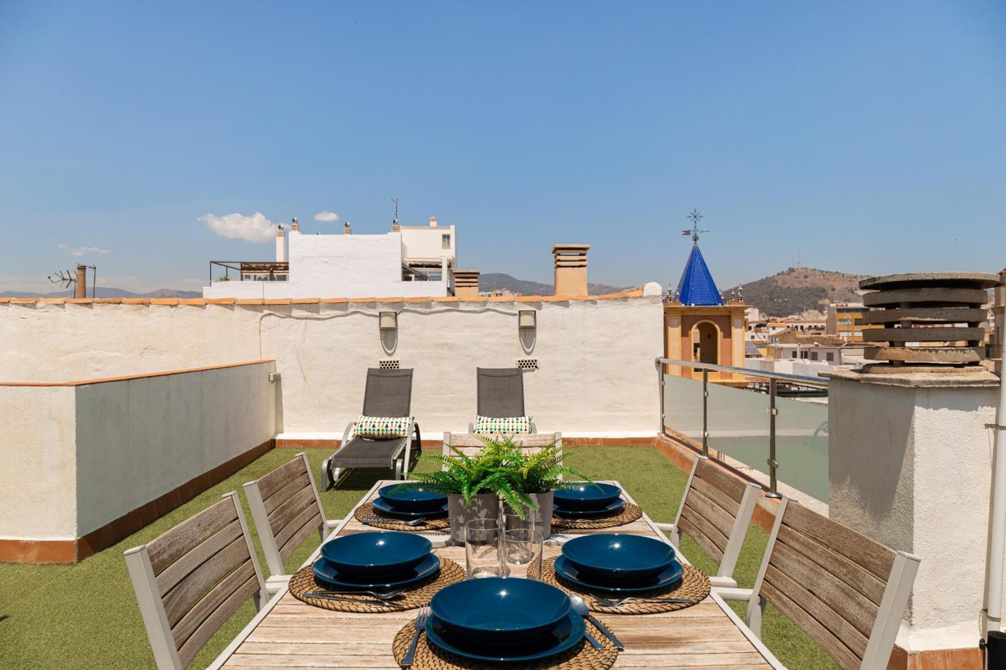 C103 - Sunny Terrace, Old Town Views Apartment Malaga Luaran gambar